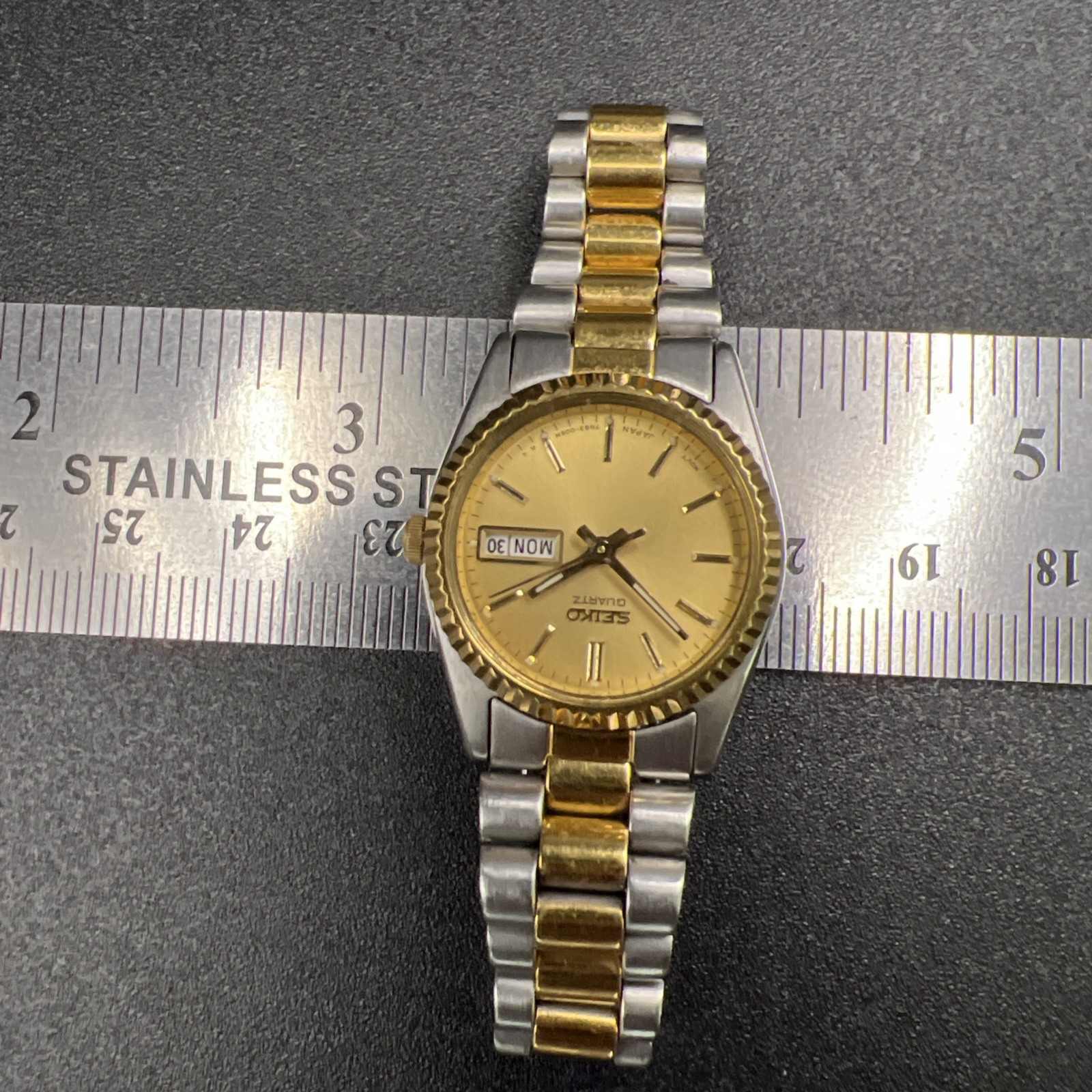 SEIKO Presidential Ladies 5.25” VTG Watch 7N83-0041 Quartz 24mm Two Tone