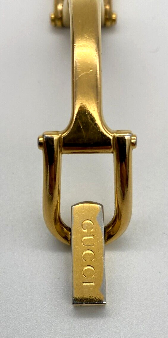 Gucci 1500L Gold Plated Face – 5 Jewels – Quartz Ladies Watch
