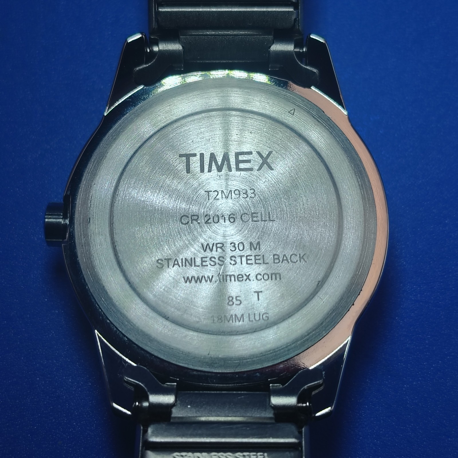 Vintage 2014 Timex Day-Date Blue Sunburst Dial 36mm Mens Quartz Watch Restored
