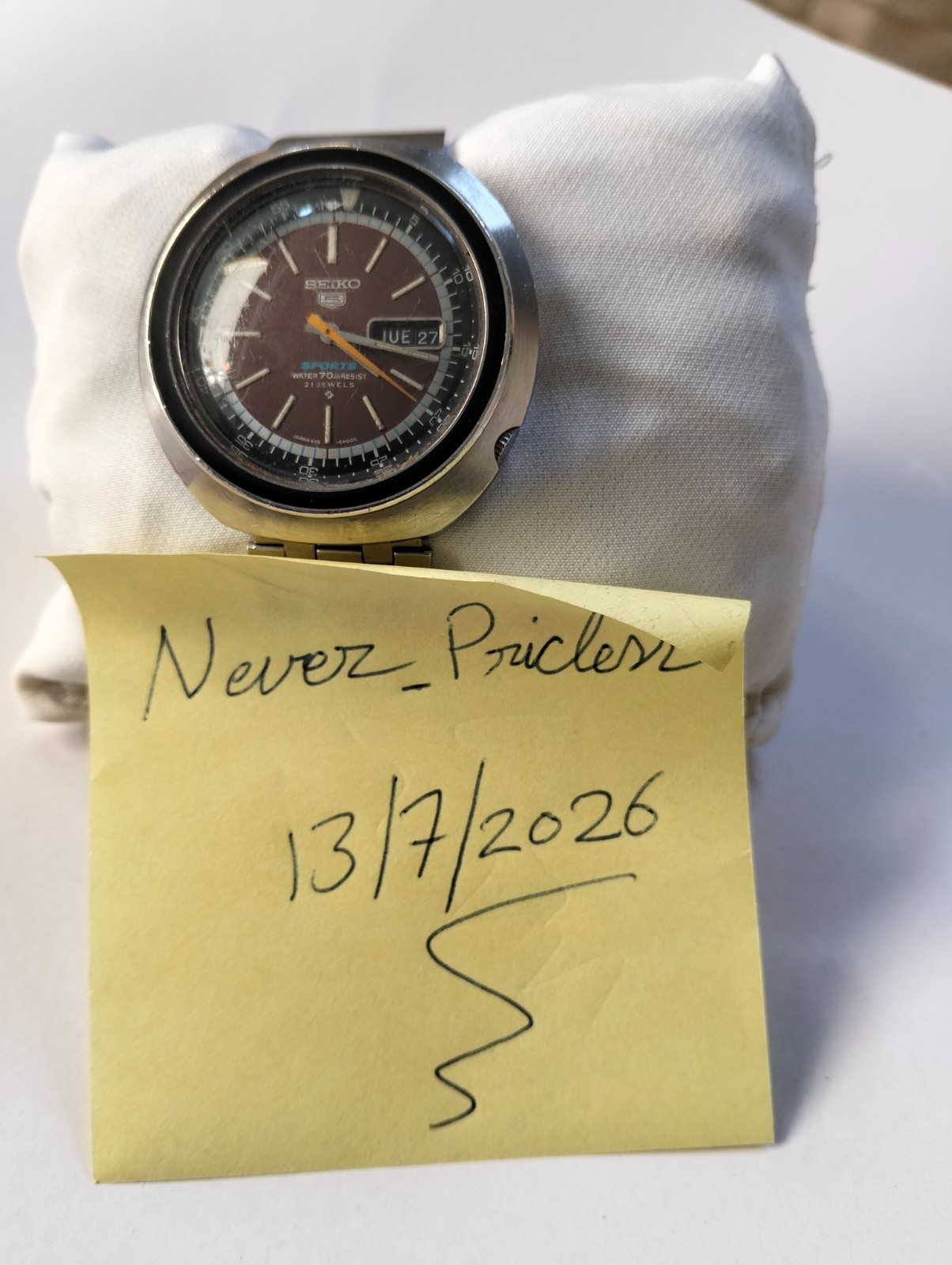 Vintage Seiko 5 Sports 6119-6400 UFO Automatic – 100% All Original Unpolished