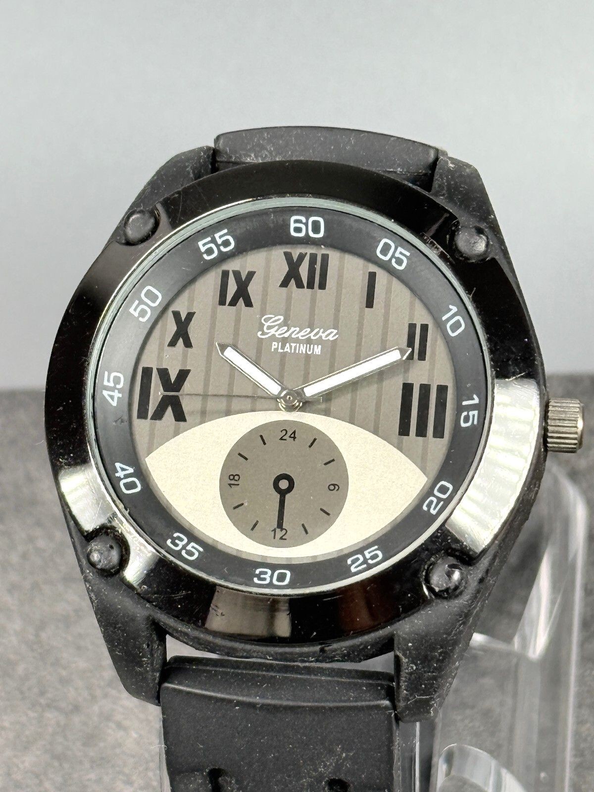 Geneva Platinum 2315 Black Gray Roman Dial Quartz 47mm New Battery Watch