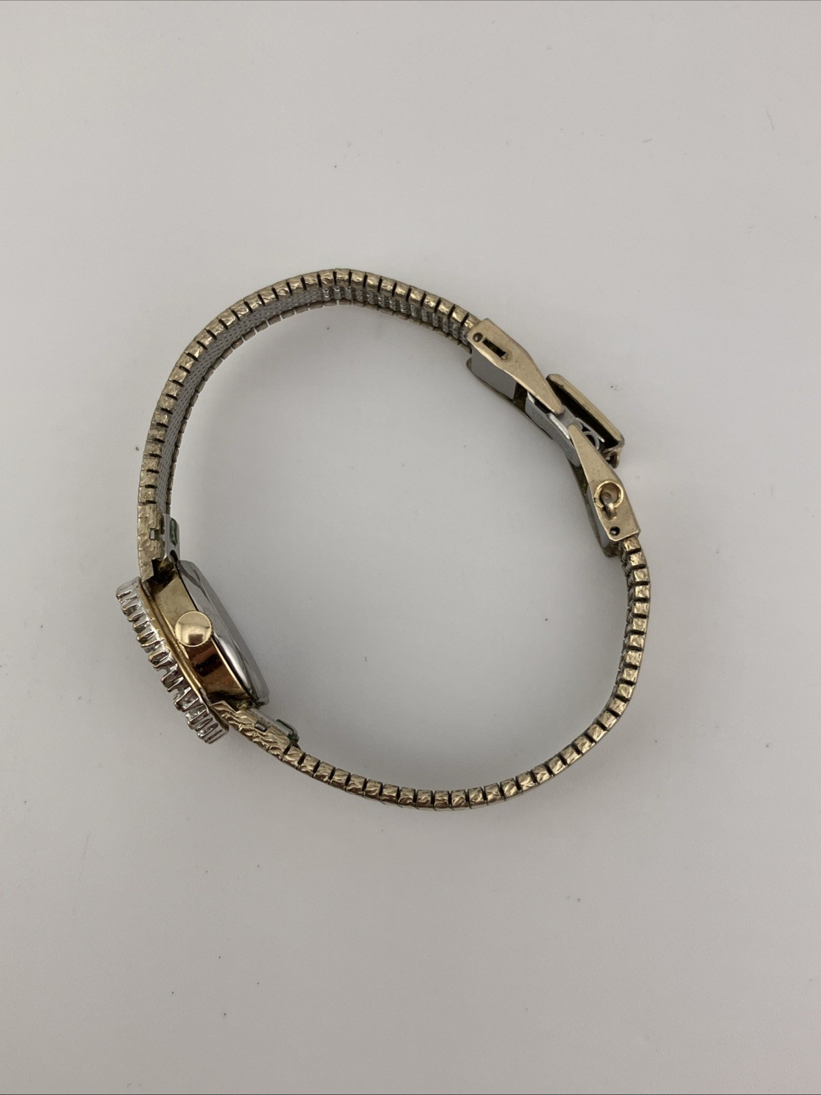 Vtg Wittnauer Ladies 16mm Dainty Watch Gold Tone Diamond Bezel 5.5″ – RUNS