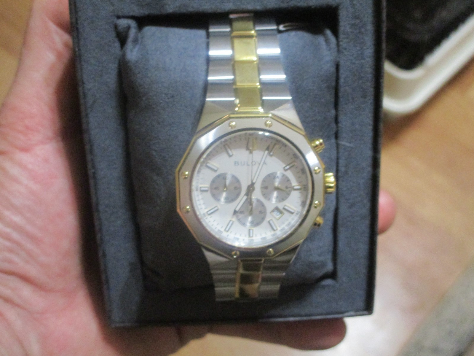 NEW IN BOX Bulova 98B450 Prestige Chronograph Mens Watch Priced To SELL