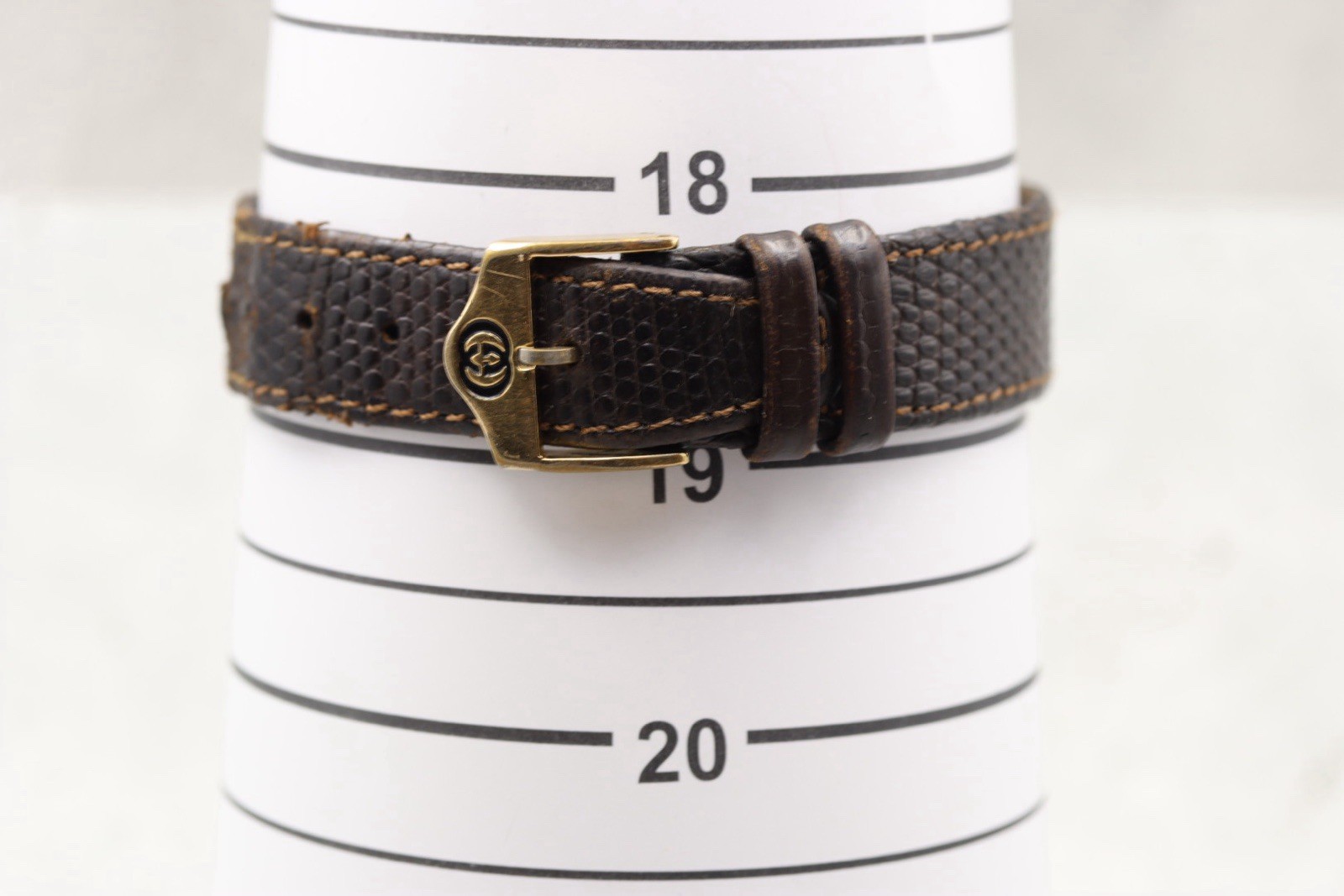 [Near MINT w/Box & Papers] GUCCI 2000M Gold Plated Roman Dial Quartz Watch 30mm