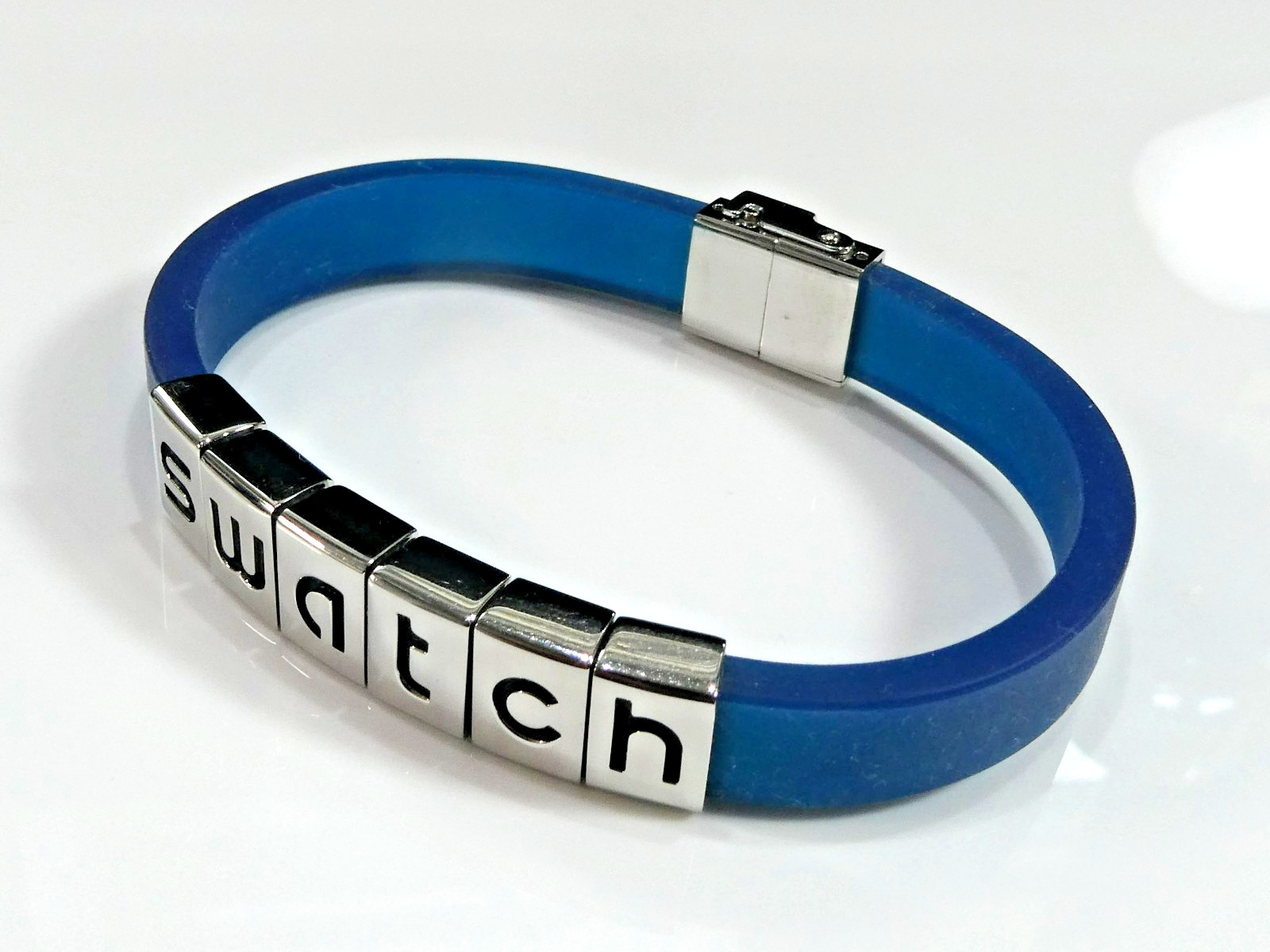 A Beautiful quality and very rare SWATCH Bracelet, New Unworn