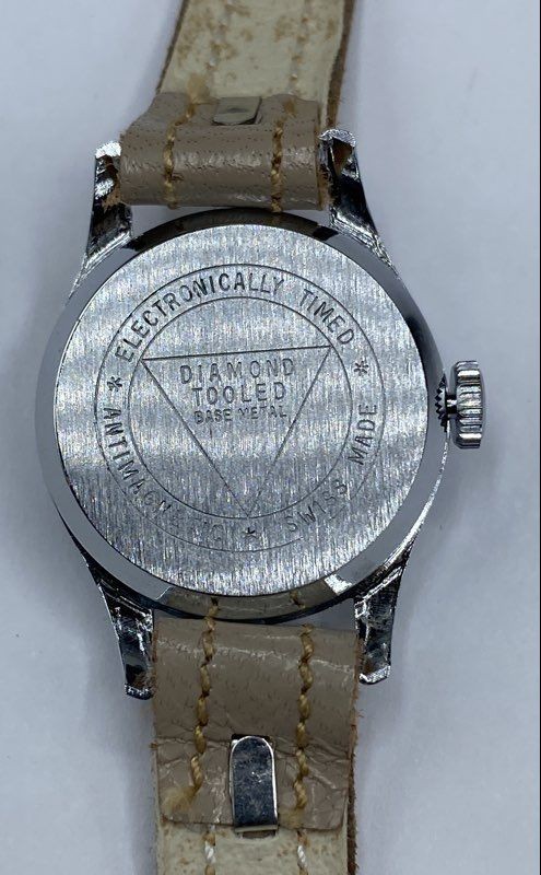 Vintage Rego Swiss Made Antimagnetic Women’s Watch 26mm Manual Wind 18.3g