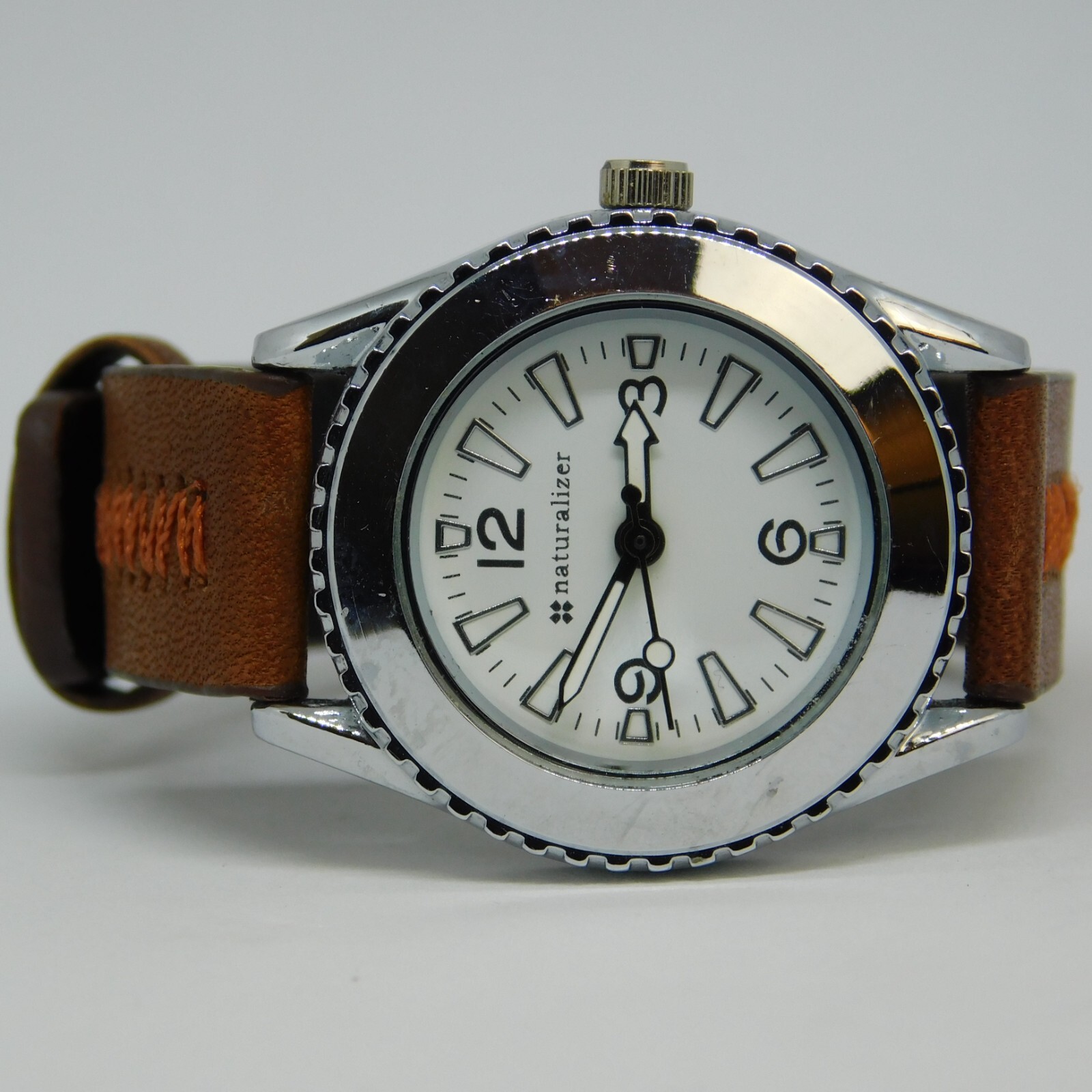 naturaliser Genuine Leather Quartz Analog Women’s Watch New Battery