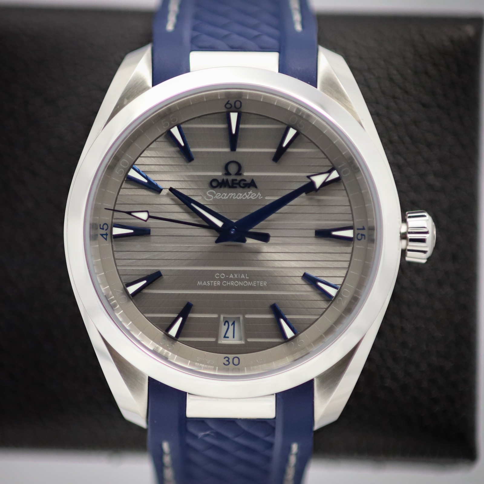 2026 Omega Seamaster Aqua Terra 220.12.41.21.06.001 FULL SET + WARRANTY TO 2031!