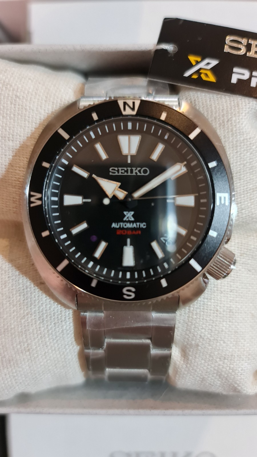 SEIKO ProspeX SRPH17K1 Land Tortoise Diver 20 Bar Date Silver Steel Sapphire NOS