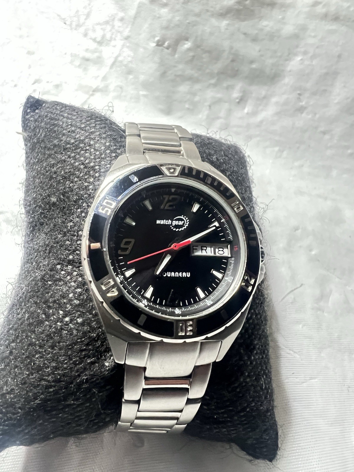 TOURNEAU,Watch Gear,day/date, rotating Bezel,32mm,WR100M,St/Steel ladies