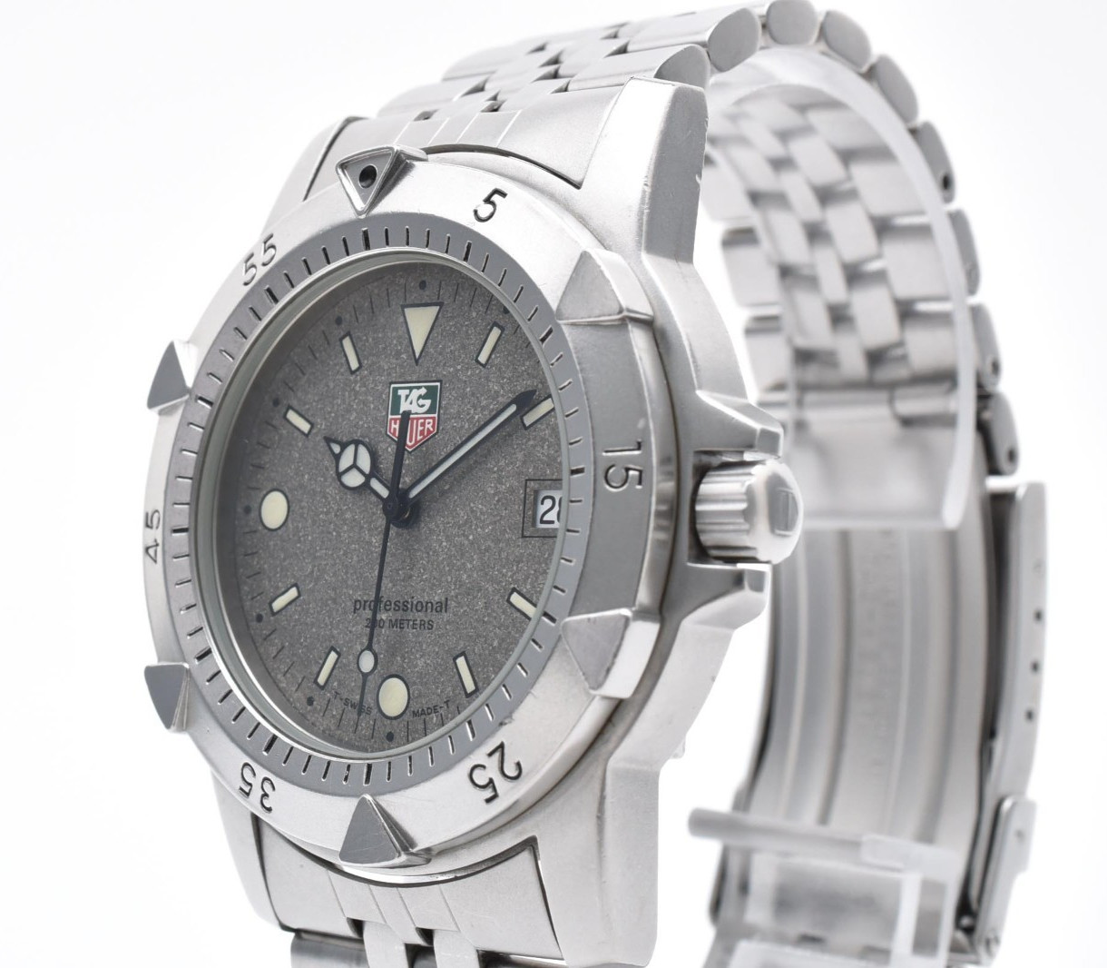 TAG Heuer 1500 Grey Granite Dial 959.706G Professional 200M Quartz Men’s Watch