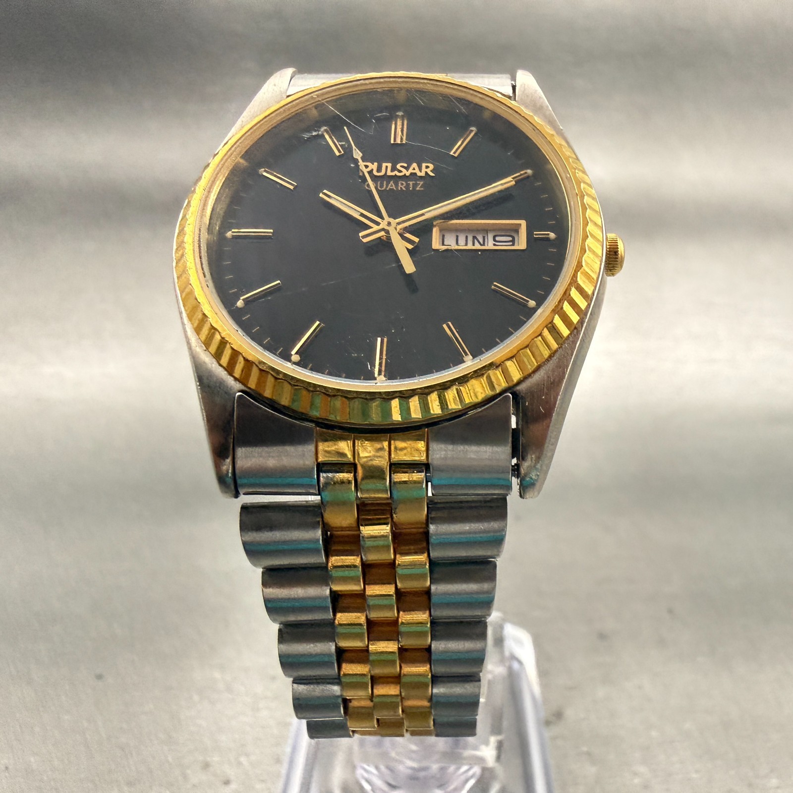 Pulsar President Watch Men 35mm Black Dial Two Tone Daydate V533-8B50 New Batt