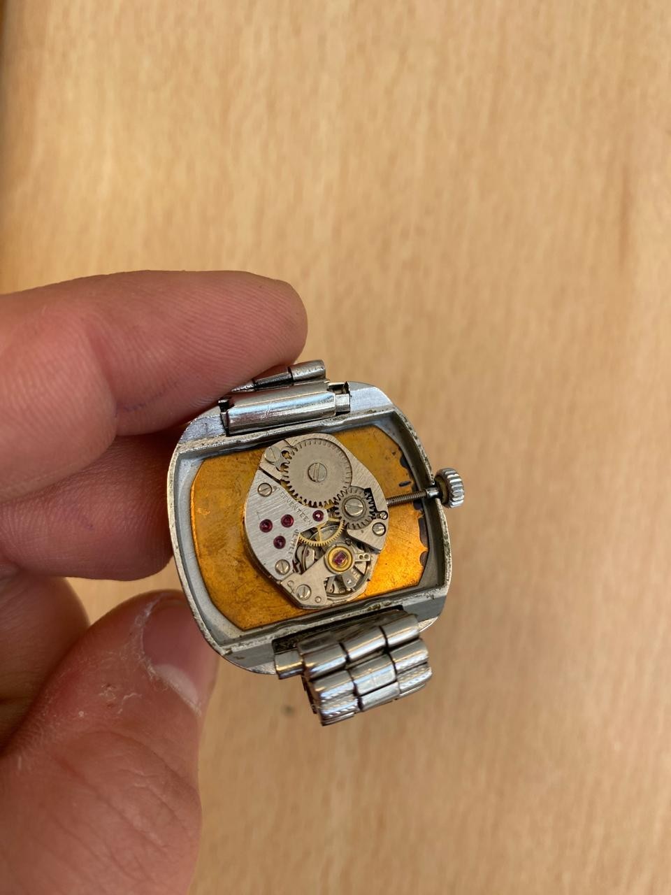 Vintage 1970s Women’s Yema 17 Jewels Made in France Manual 27mm Watch