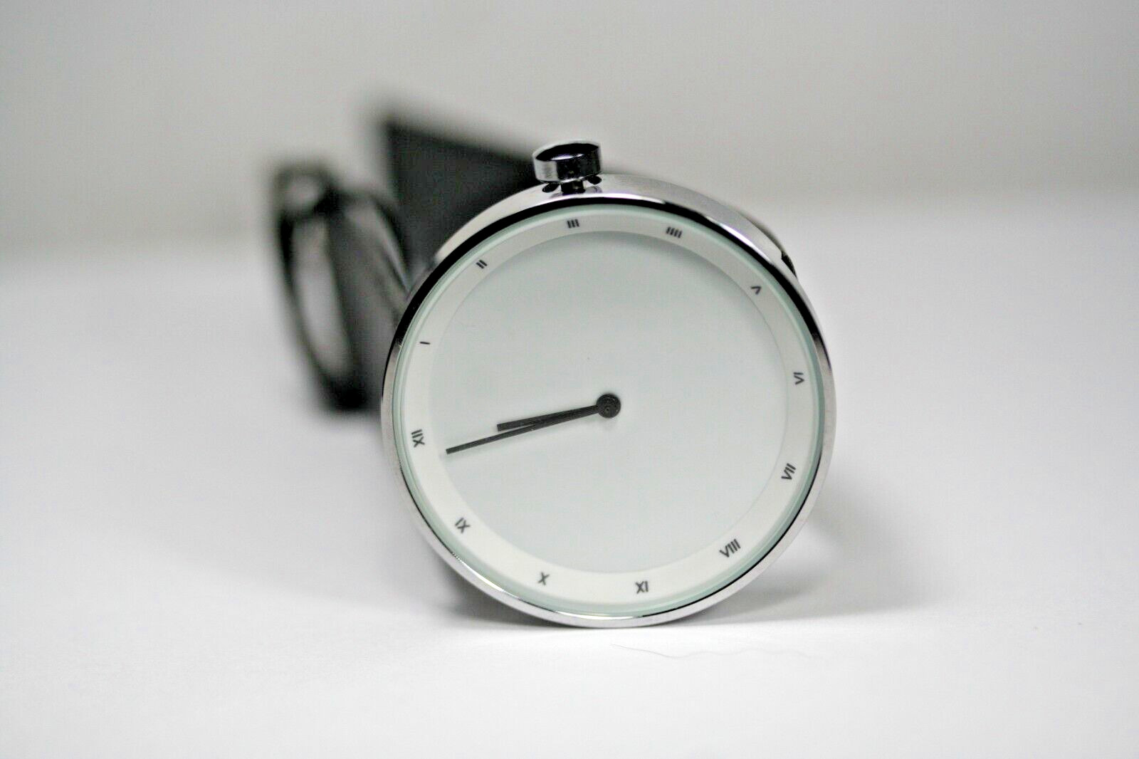 yazole watch