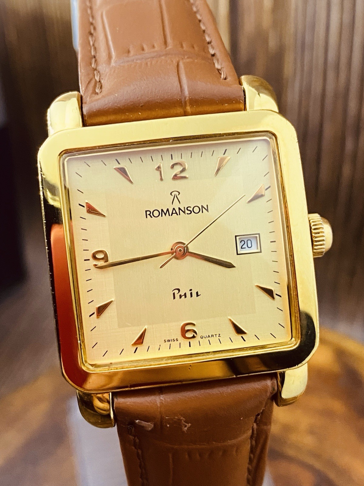 Vintage Swiss ROMANSON Phil Unisex Quartz Watch #8468