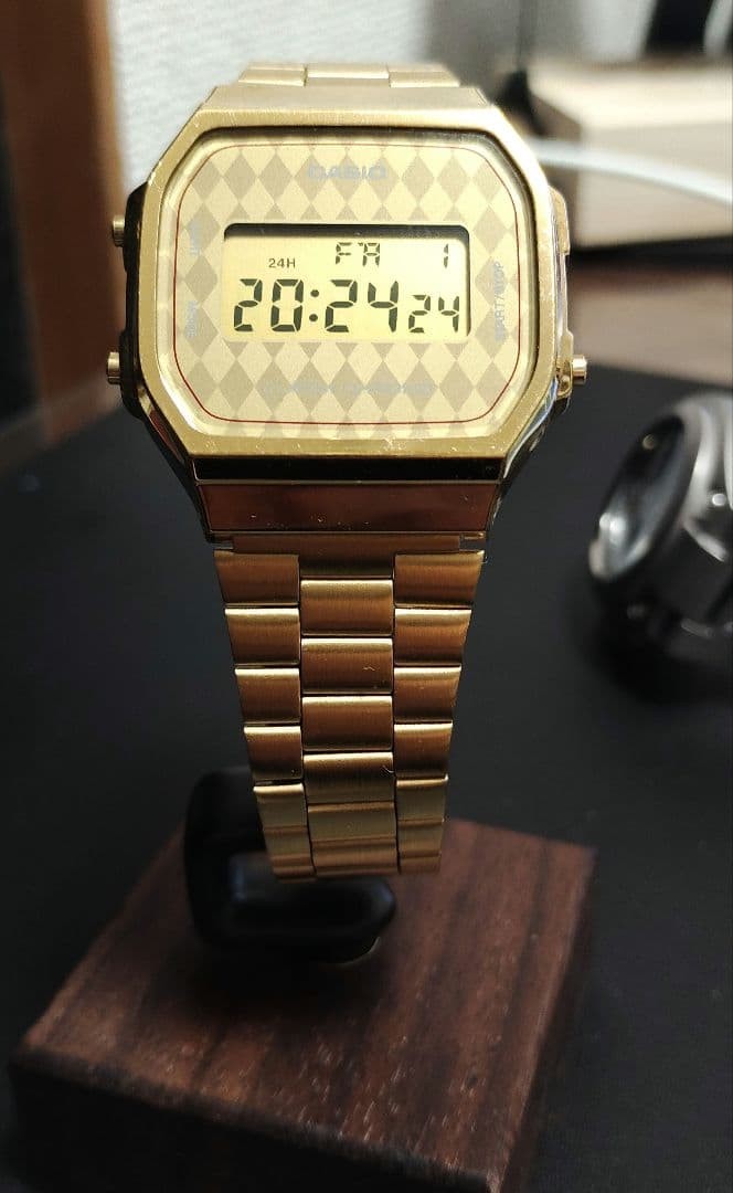 CASIO A168WG-9W Watch Gold Argyle Dial EL Backlight Unisex