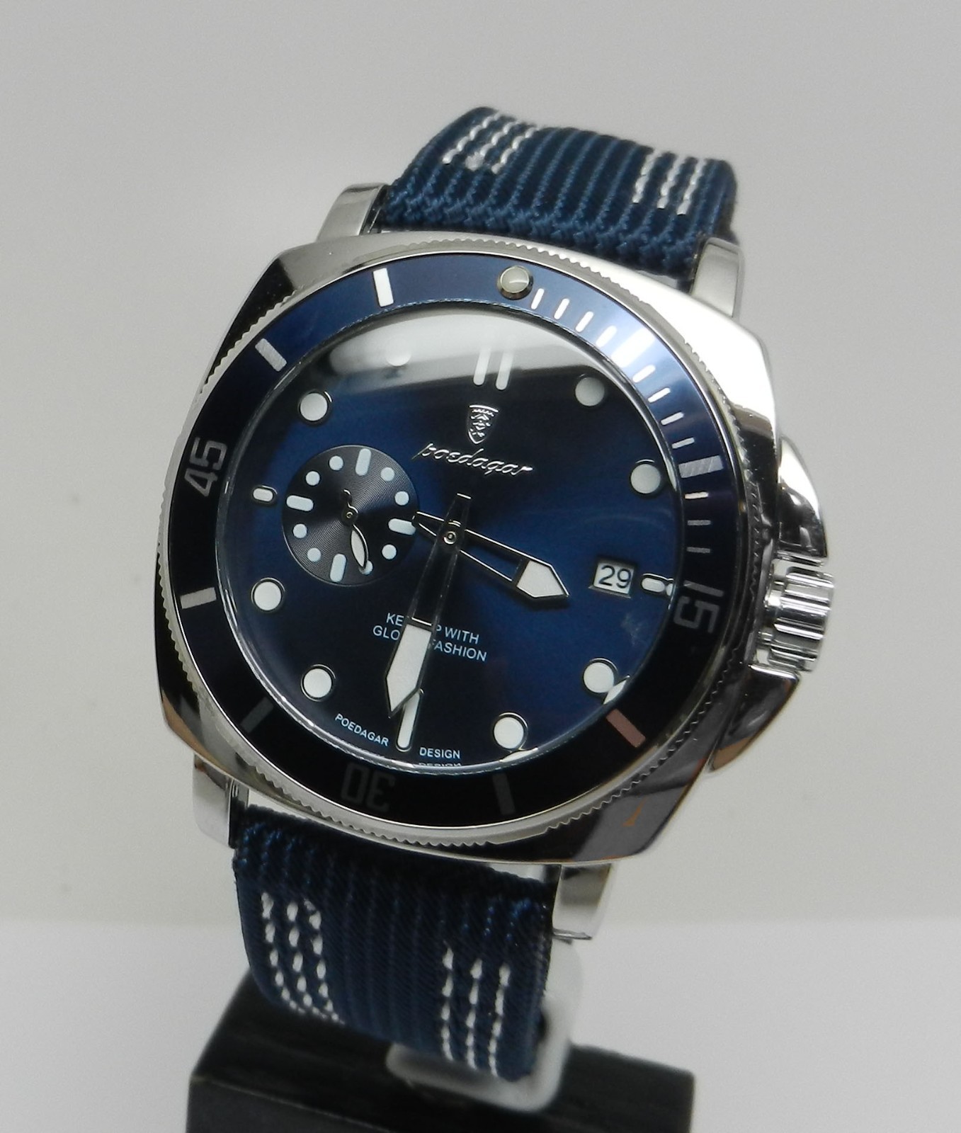 Men’s 43mm Stainless Steel Blue Date Sub Second Dial Luminous Nylon Strap Watch