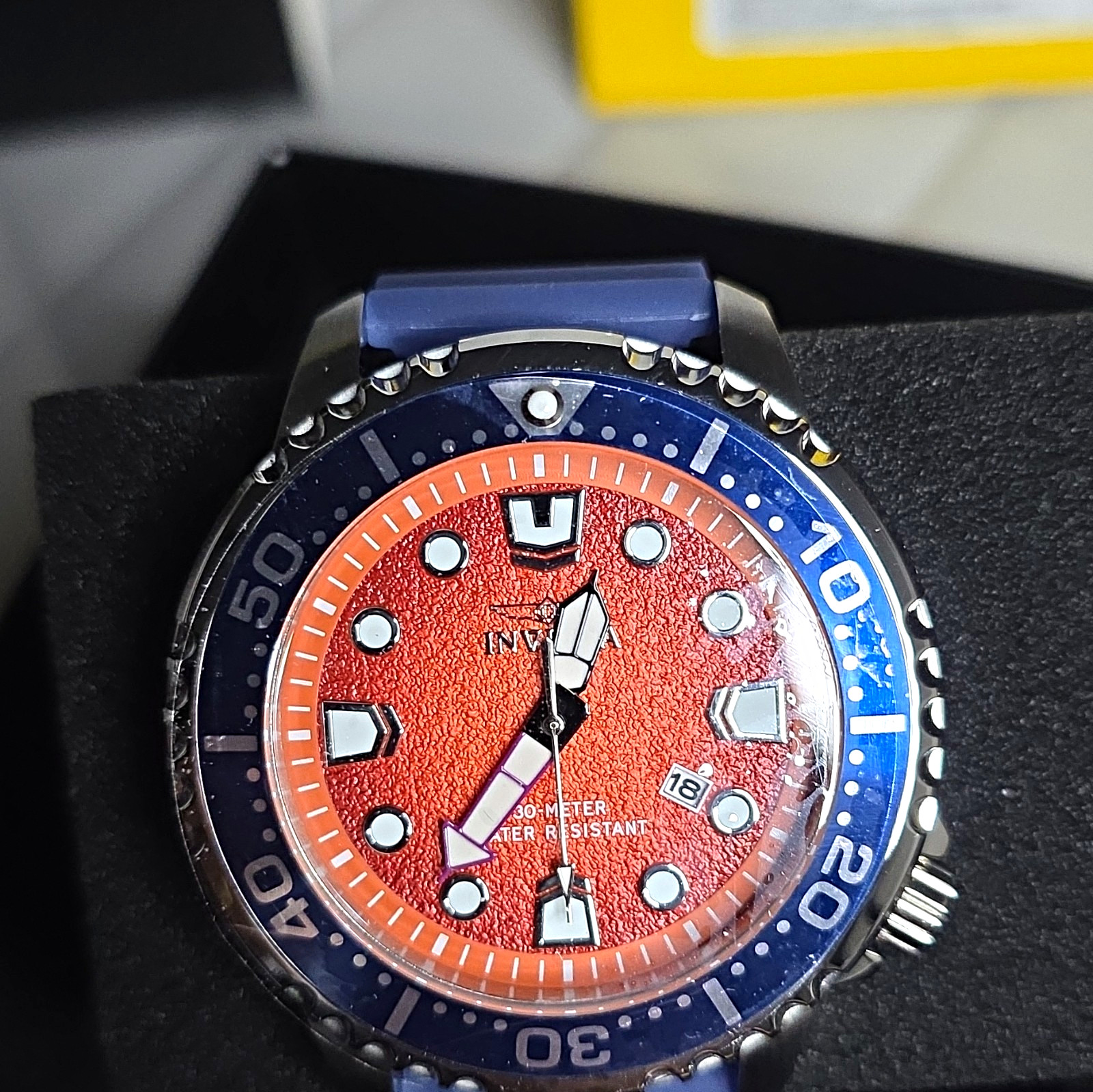 Pro Diver Men Model 49543 – Men’s Watch Quartz