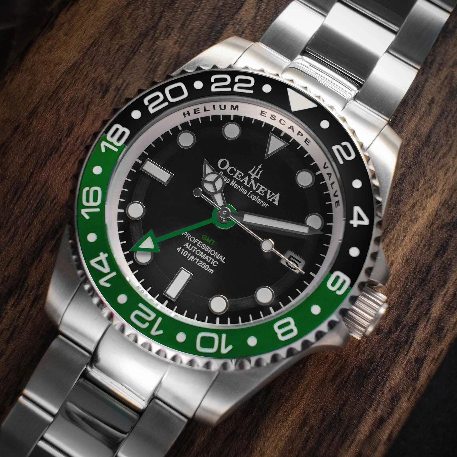 Oceaneva Deep Marine Explorer GMT Automatic 1250M Pro Diver Green Black Watch