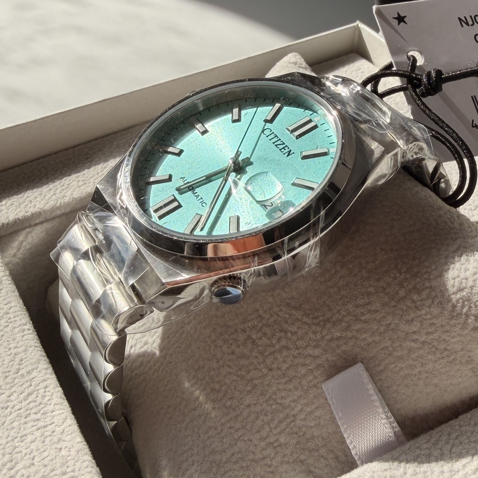 Citizen Tsuyosa Ice Blue Automatic Date Window Bracelet NJ0150-53M Fast Post UK
