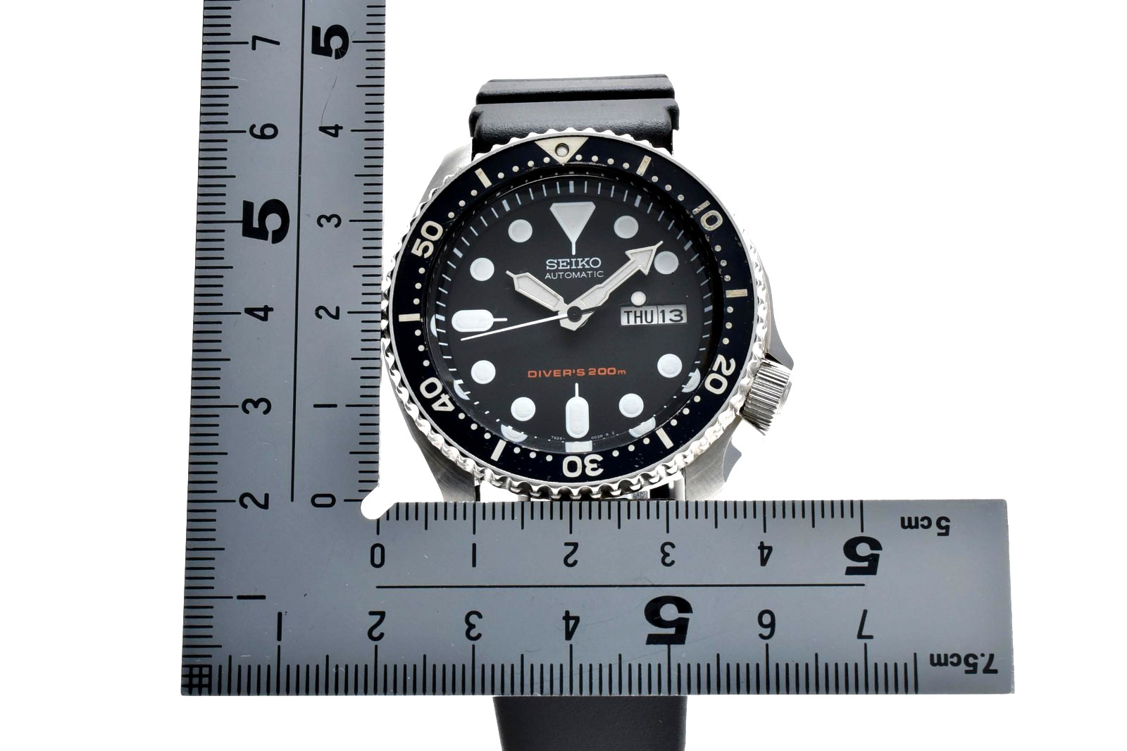 SEIKO 7S26-0020 Automatic Men’s Watch Diver 200m Black Dial Day Date New Strap