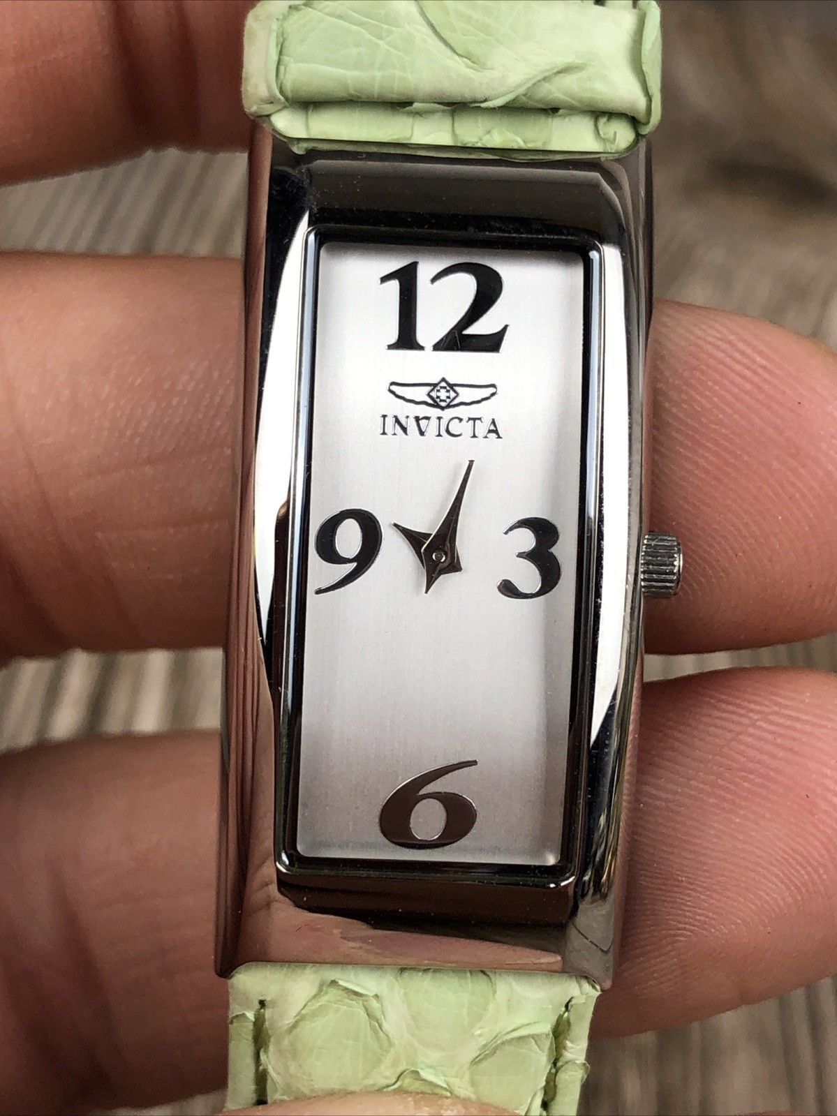 Invicta Silver Chrome Ladies Wristwatch Watch Celestial Model 2601