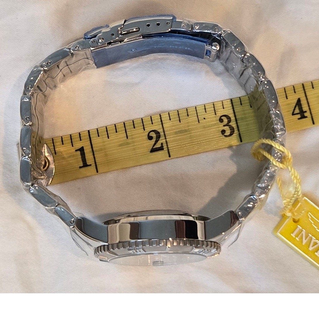 Invicta IN3352 Automatic Professional 660ft/200m Water Resistant Silver/Black