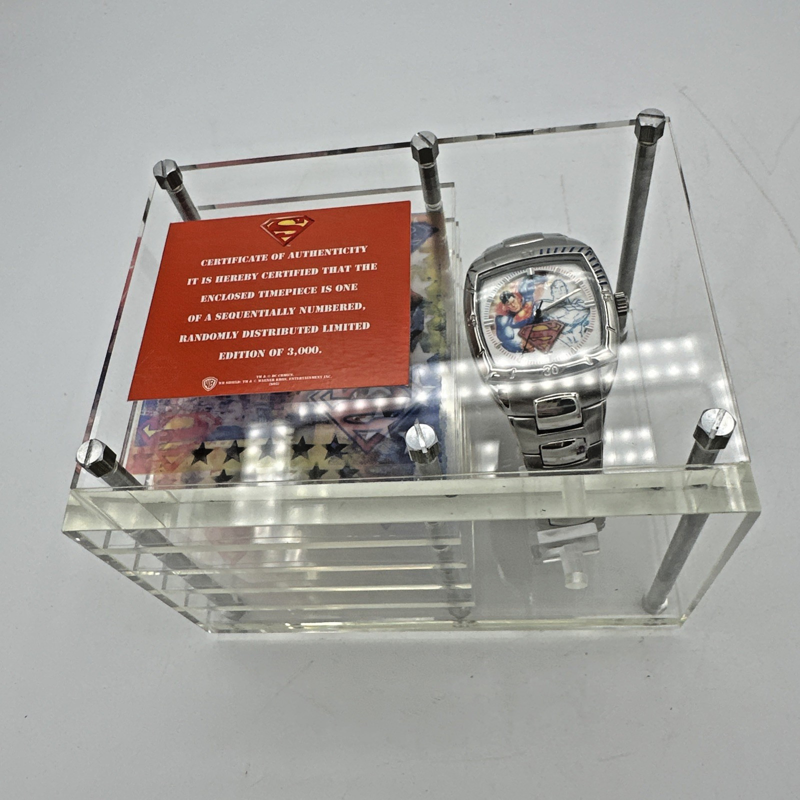 Fossil Superman Watch & Acrylic Case NIB Limited 2376 of 3000 Never Worn