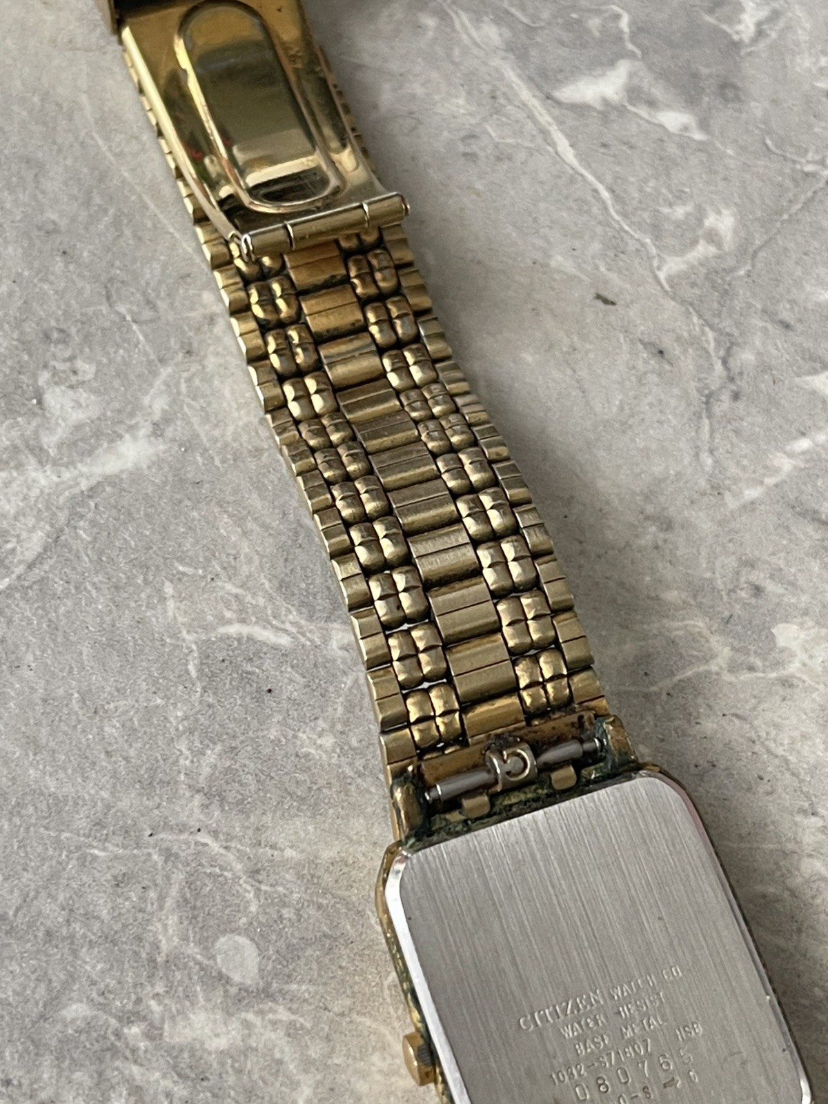 Citizen Men’s Watch 1032 -S71807 HSB Gold Tone 80’s Vintage Bracelet Tank – 924
