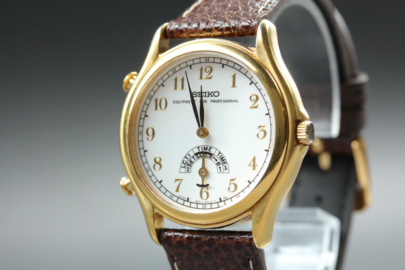 [N MINT] Seiko Equipment For Professional 8M11-6000 Quartz 34mm Men’s Watch