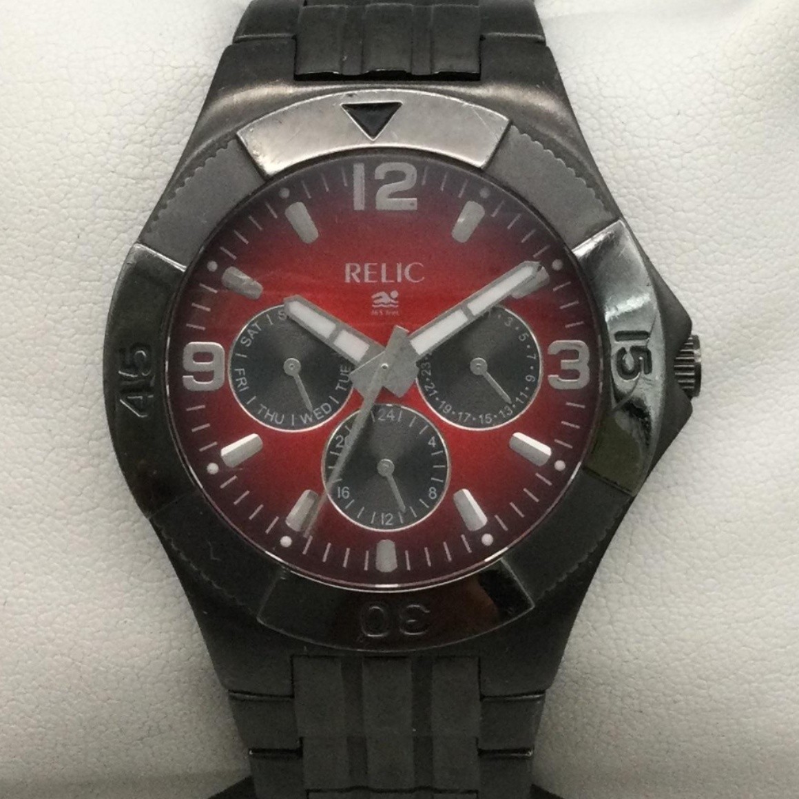 Relic Wet ZR-518 Mens Watch 41mm Red Dial Multifunction Diver New Battery 7.5″