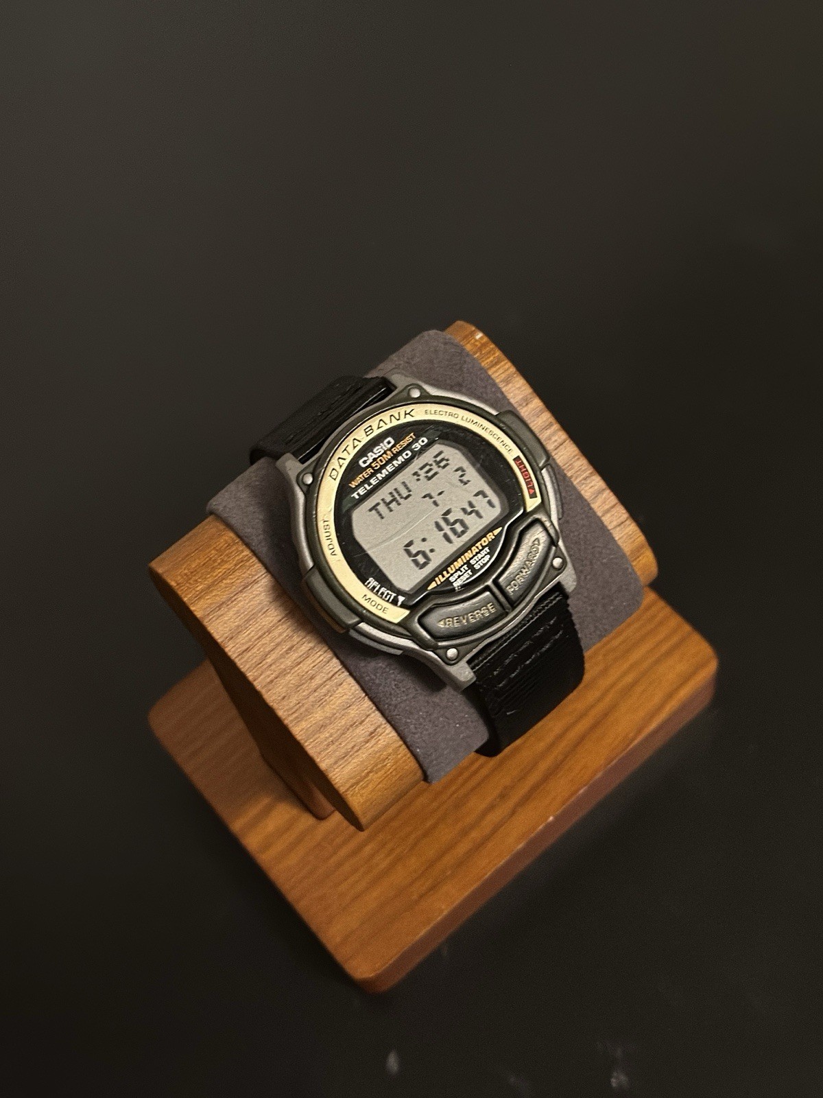Casio Telememo 30 Illuminator DB-34H Data Bank 1600 Digital Vintage Watch 1990s