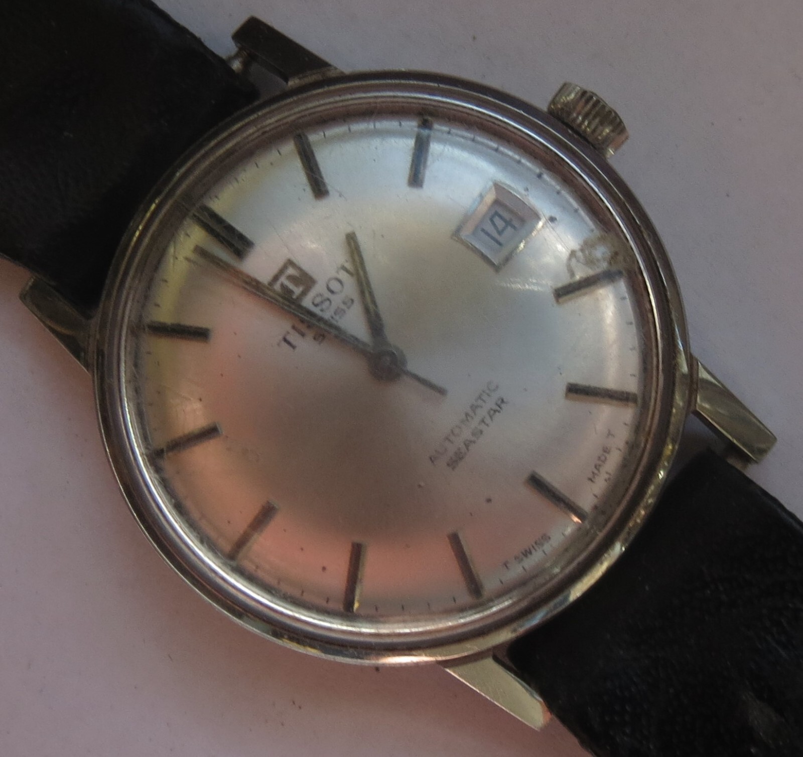 Tissot Seastar mens wristwatch steel case screw back automatic date