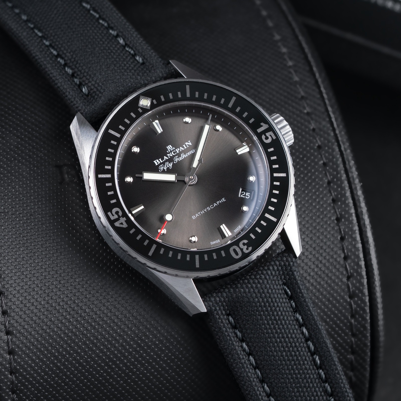 Blancpain Fifty Fathoms Bathyscaphe 38mm Diver 5100B-1110-B52A NEW 2026