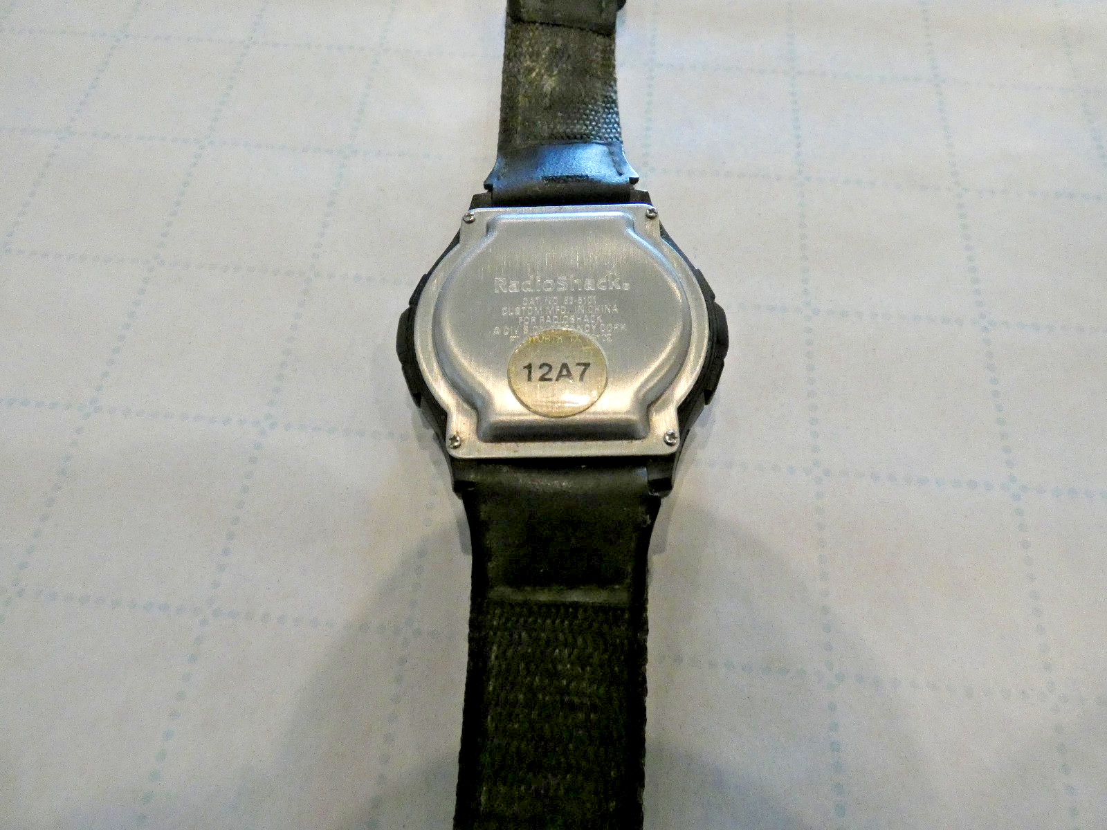 Radioshack vibration watch 63-5101 black leather and nylon band