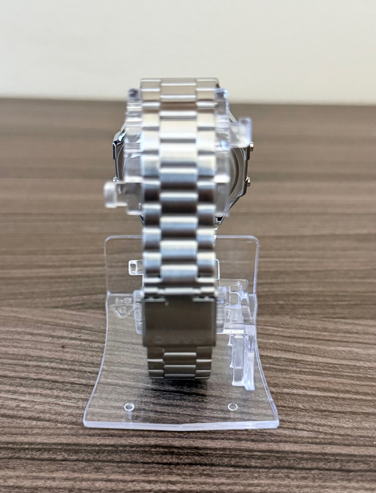 Casio 593 F-91W, Casio 3437 A500W, Casio 3432 W-93H, Casio 3298 A168 Watch LOT