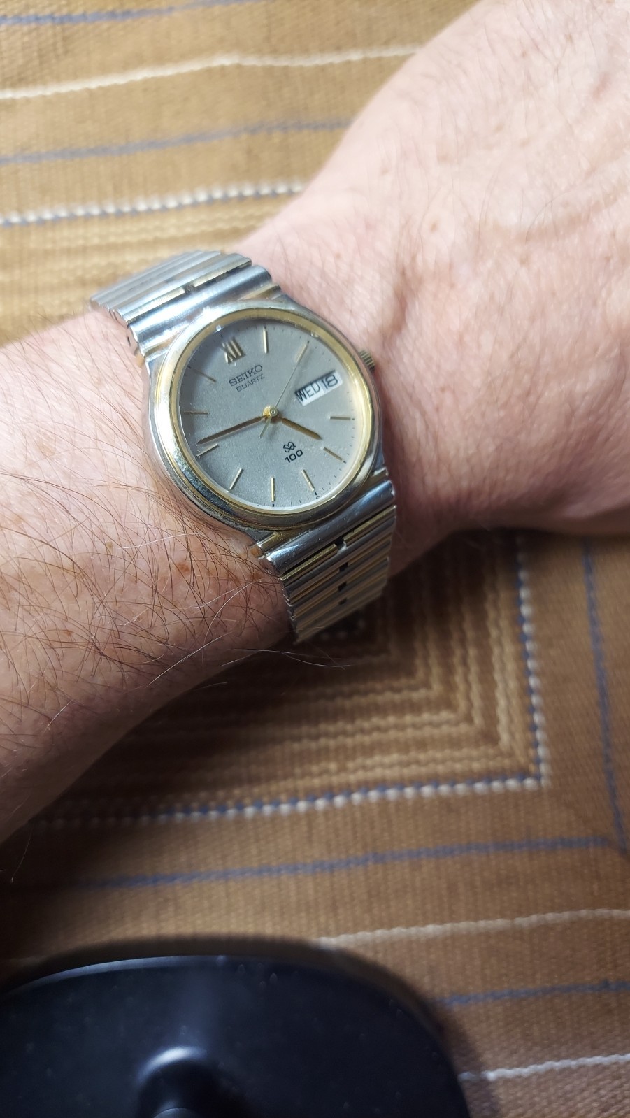 Vtg Seiko Quartz 6923-7059 A4 SQ 100 Gold Tone Men’s Watch Day/Date PARTS ONLY