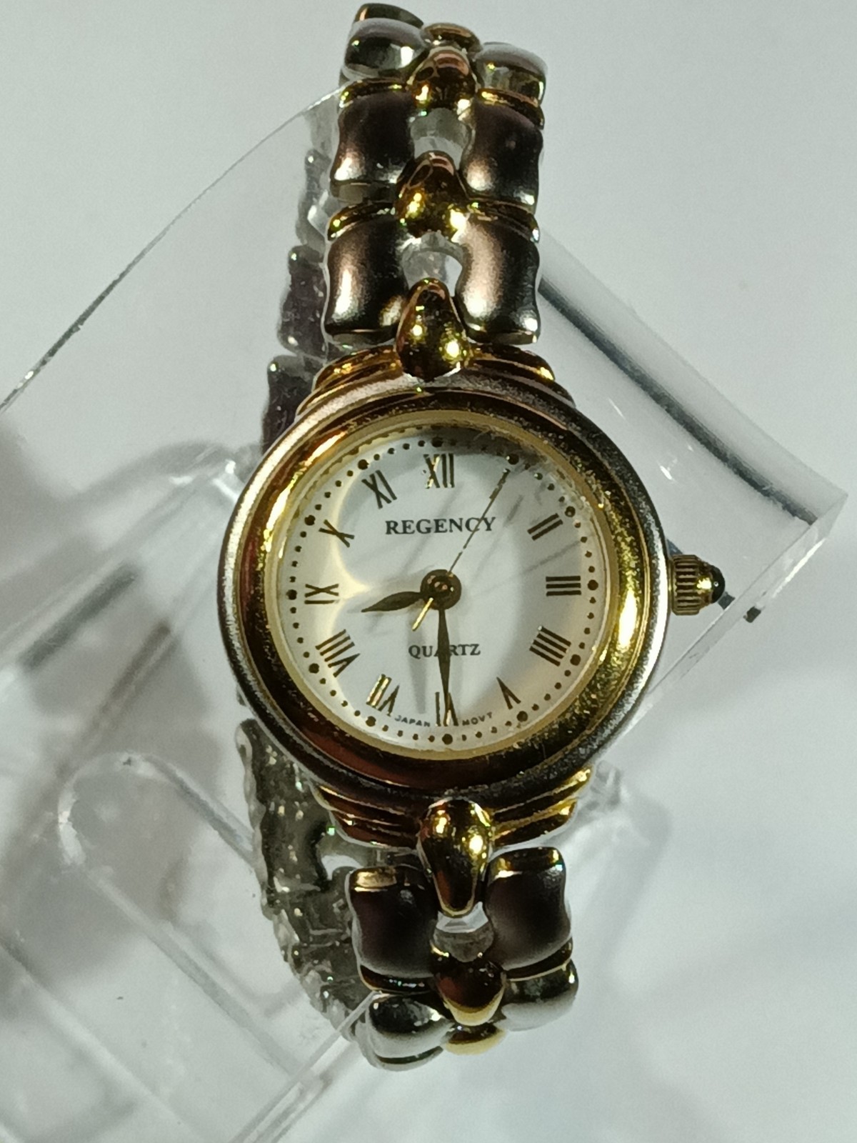 Vintage Ladies’ Regency Quartz Wristwatch Fashion Dress Watch