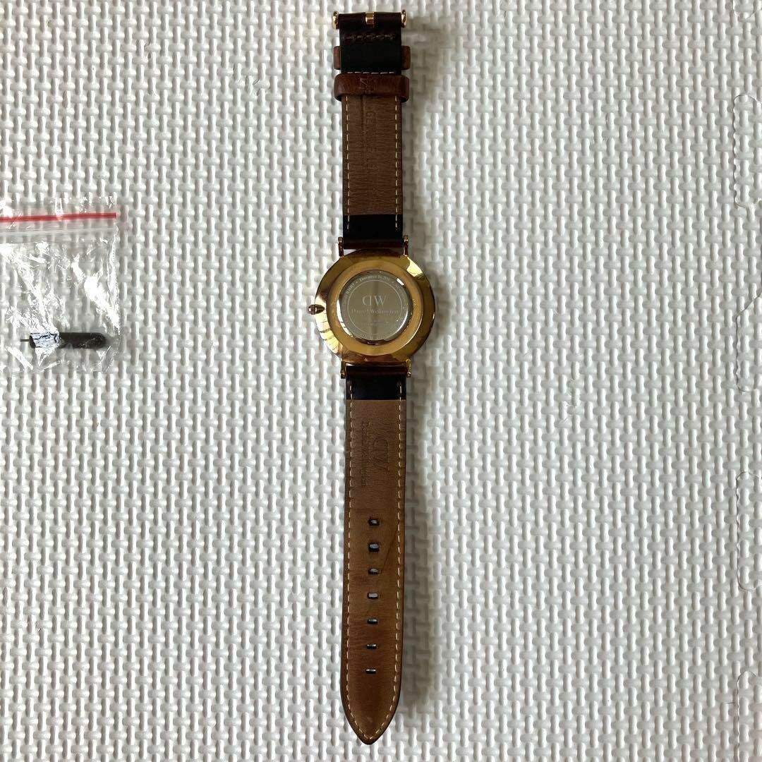 Daniel Wellington wristwatch