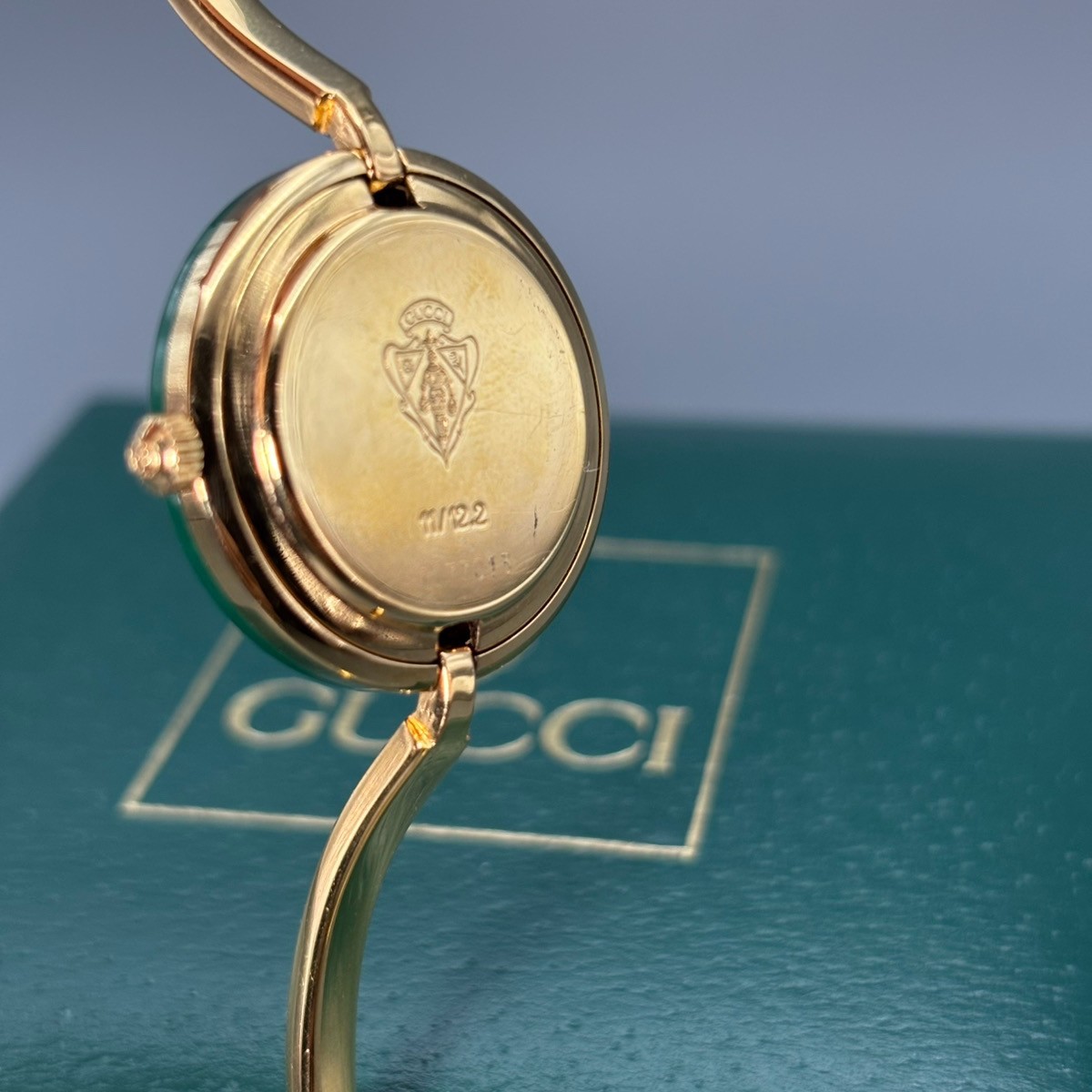 [Near MINT] GUCCI Change Bezel 11/12.2 Gold White Quartz Ladies 11 Colors Watch