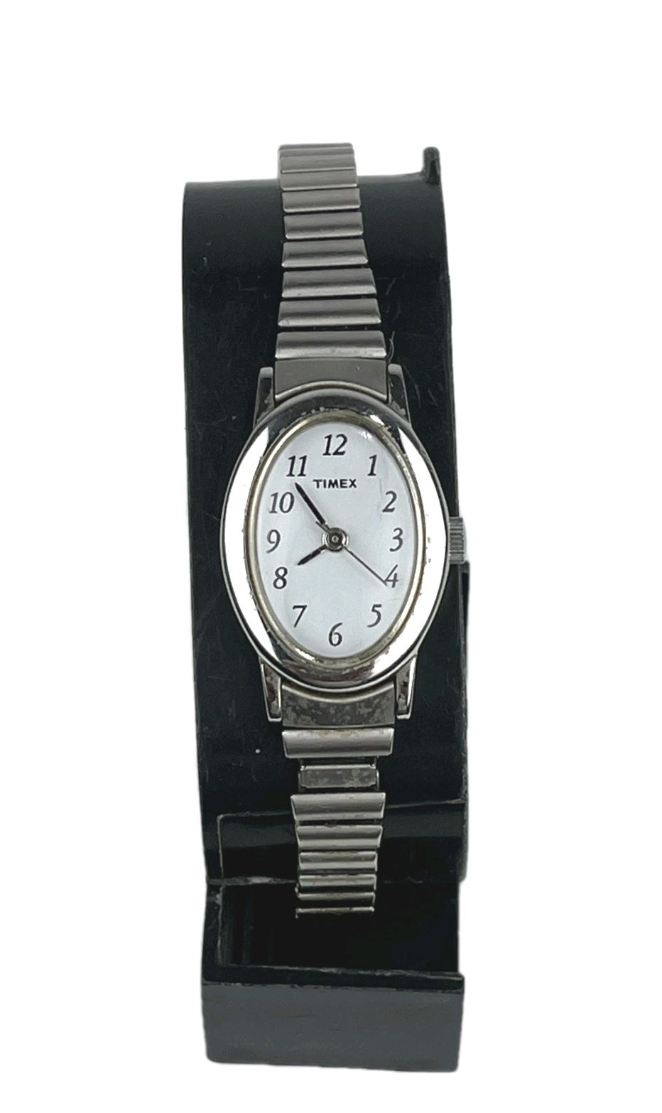 TIMEX Classics Women’s Silver Tone Oval 20mm Expansion Band New Battery Running