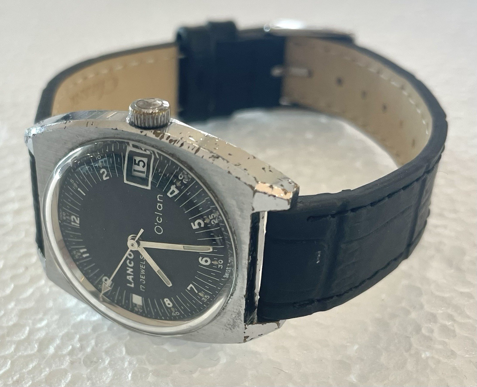Vintage Mechanical Men’s Watch