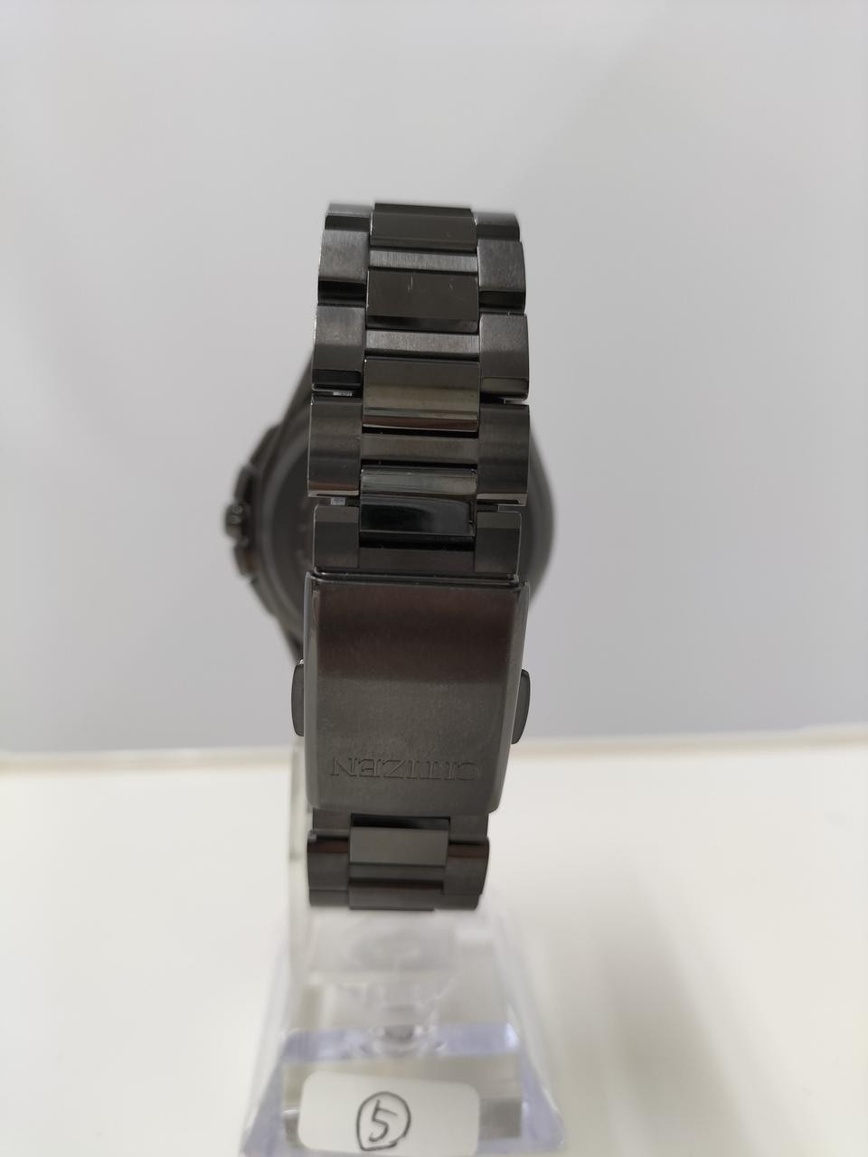 CITIZEN F900-T024122 analog Used watch Excellent condition