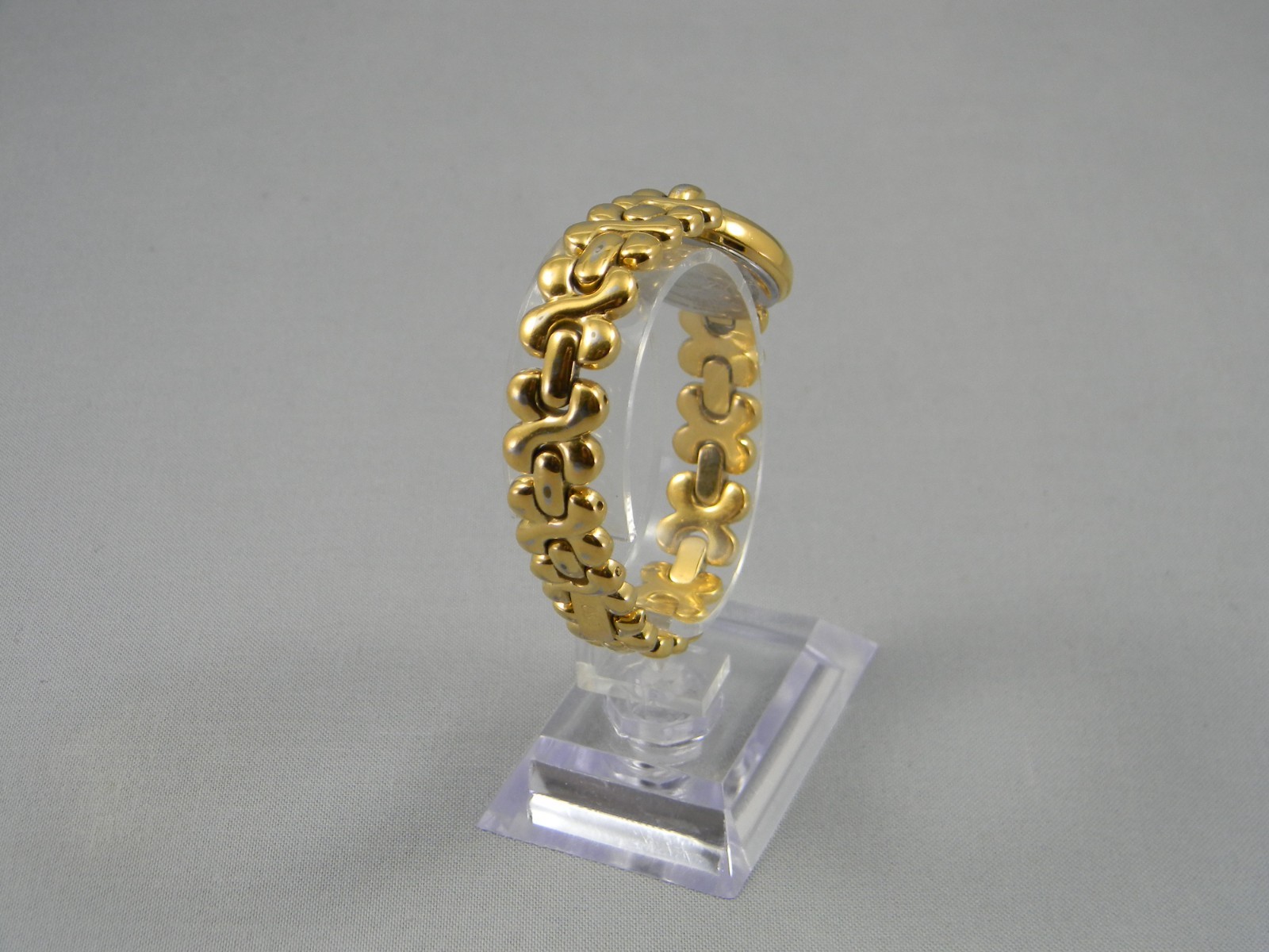 ESQ Swiss Watch Women 4 Jewel 23mm Gold Tone Clasp Band New Battery 6.75″