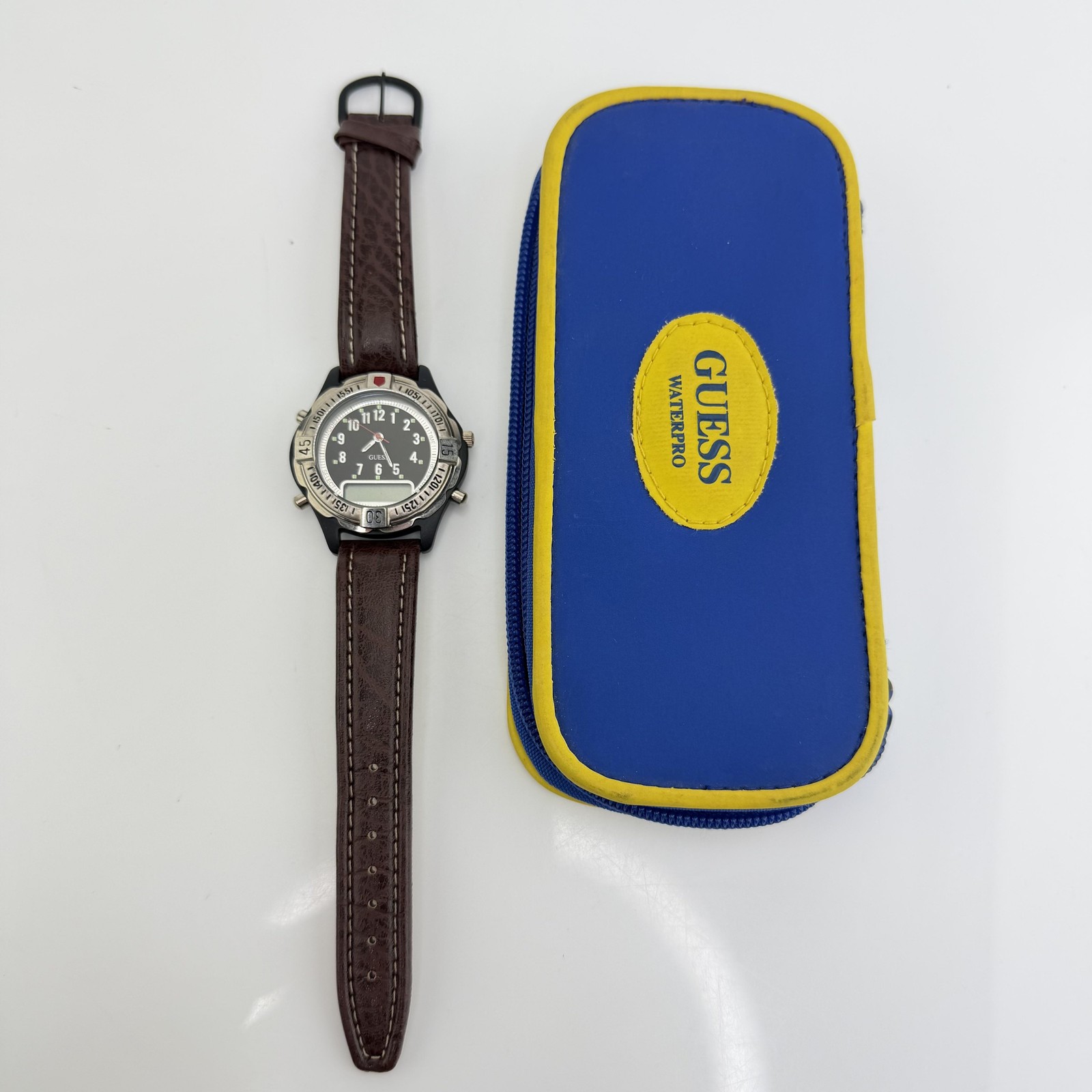 Vintage Guess Waterpro Mens Watch Brown Leather Analog Digital Blue Zip Case