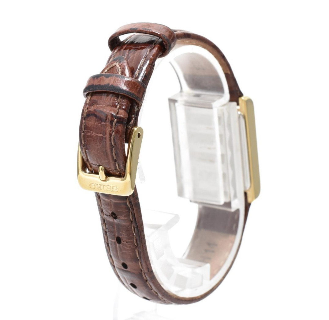 SEIKO SOLAR V115-0BD0 Gold Tank 18mm Woman’s Watch From JAPAN