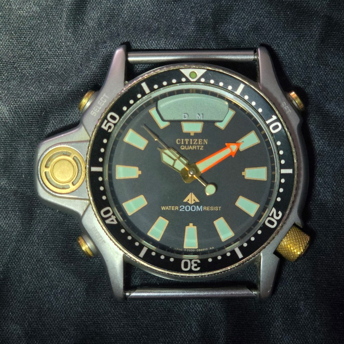 Citizen Promaster Aqualand Quartz 200m Diver Watch, SS Case, Black Rubber.