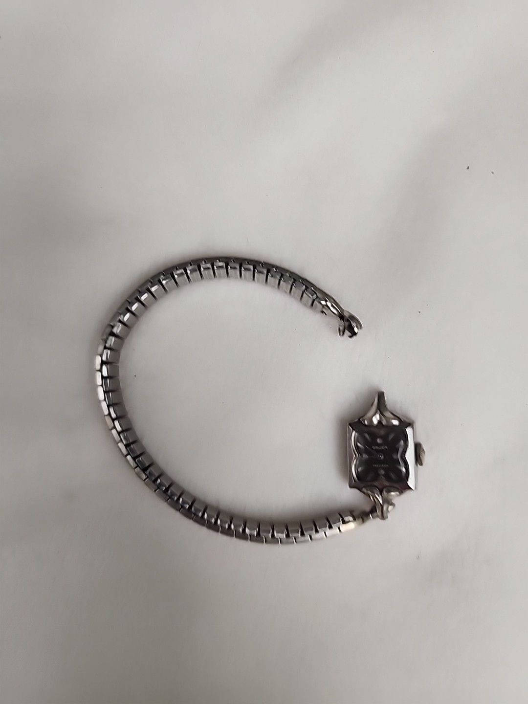 Vintage Gruen Silverstone Women’s Watch Not Working for Parts Or Repair