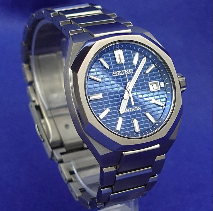 Seiko Astron Nexter SBXY061 7B72-0AF0 Blue Dial Titanium Solar Radio Men’s Watch