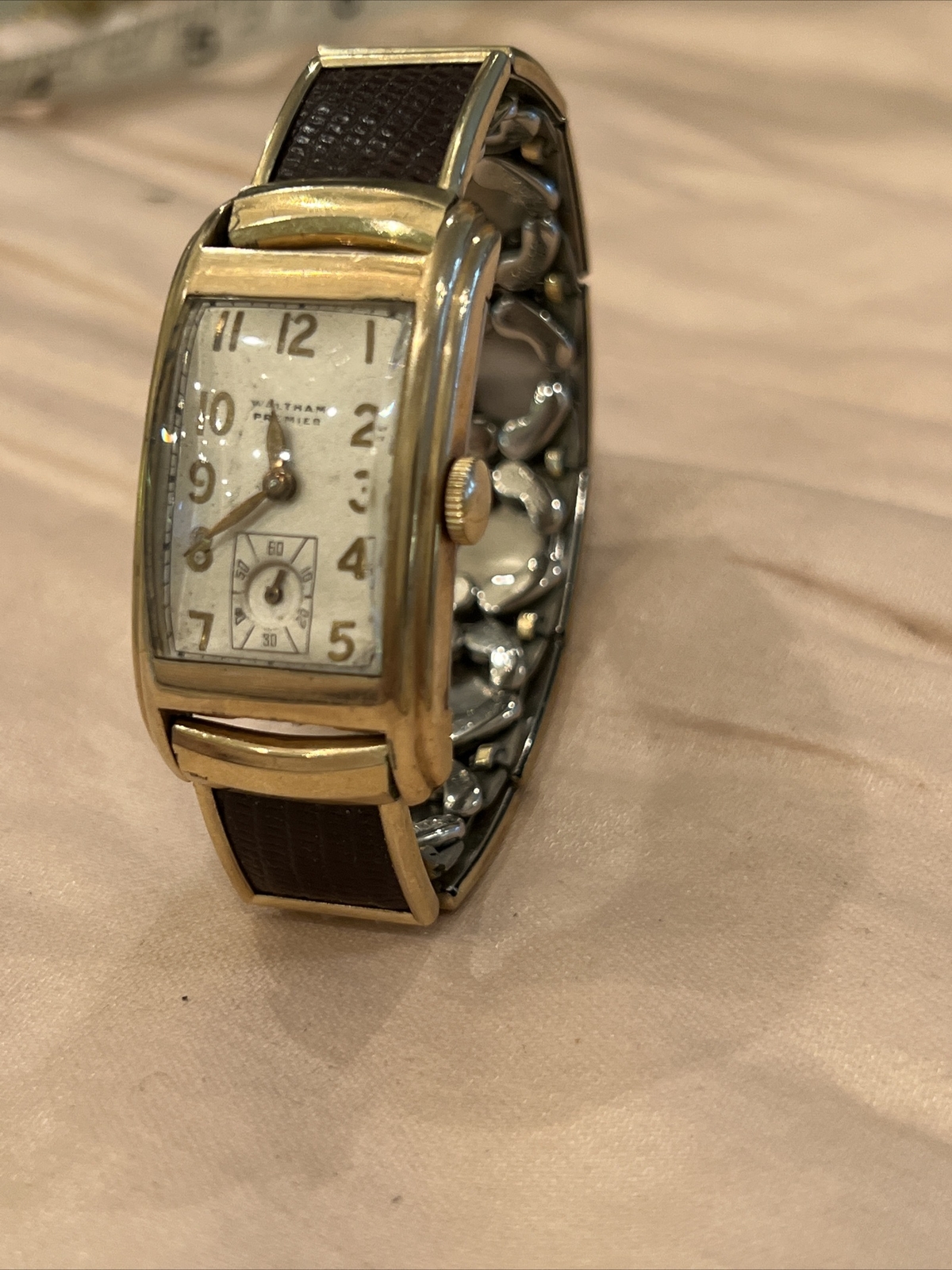 Men’s Watch waltham premier mens mcm band leather mid century band antique vtg